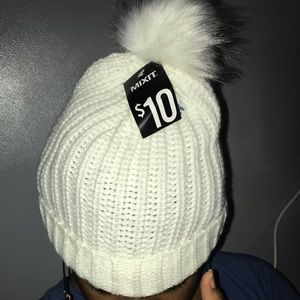 Fluffy white hat